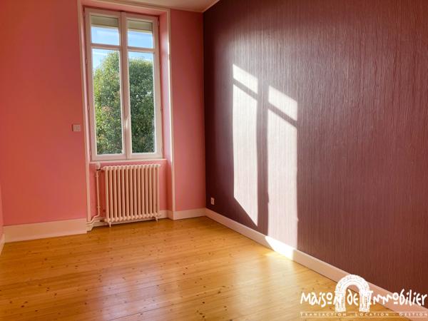 Vente Corps de ferme rénové - 7 pièces - 285m² - Dépendance - Entre Jarnac et Cognac