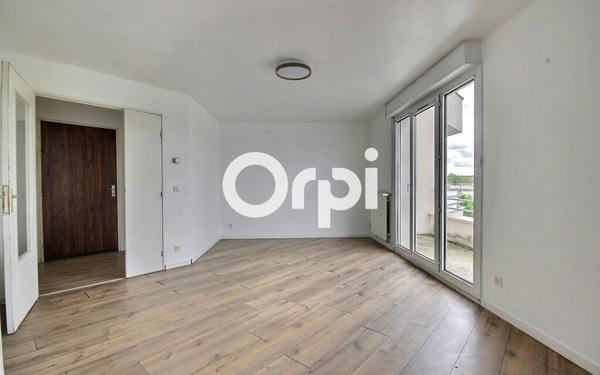 Appartement à vendre    1 pièce • 32,01 m2 Plaisir