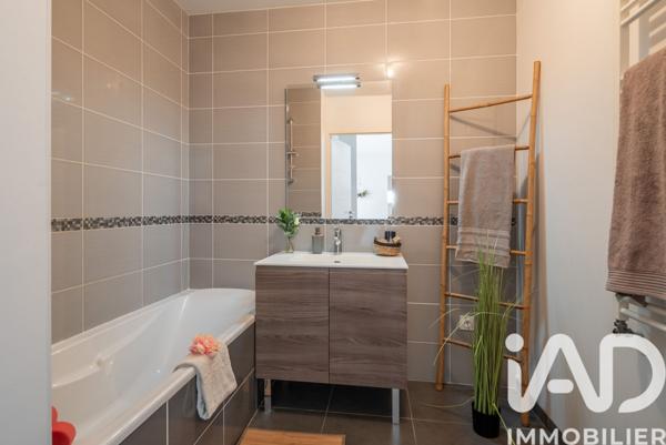 Appartement à vendre 3 pièces 65,6 m² Grenoble