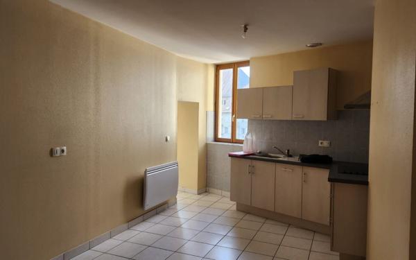 Appartement à vendre    3 pièces • 75,68 m2 Rumilly