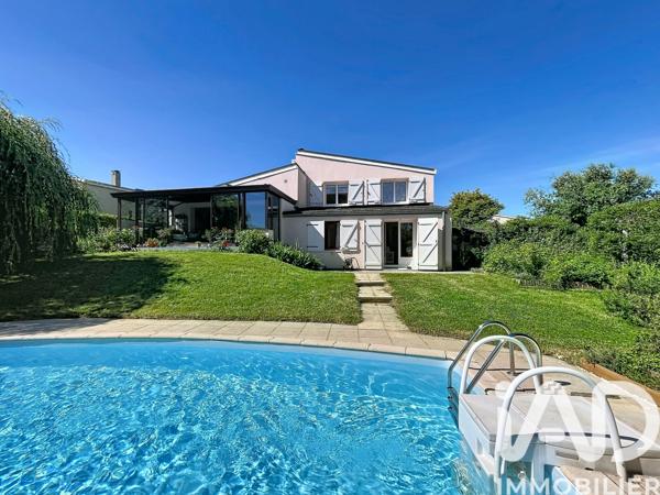 Maison à vendre 5 pièces 165 m² Brignais