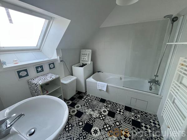 Vente Maison240 m² - 10 Pièces - SAINT AVE (56890)