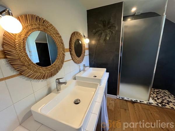 Vente Maison240 m² - 10 Pièces - SAINT AVE (56890)