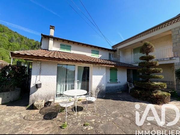 Maison à vendre 14 pièces 420 m² Vals-les-Bains