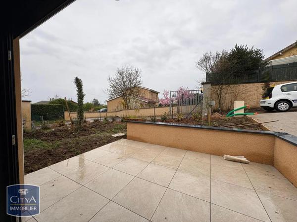 Maison à louer 4 pièces 96.97m² Crêches-sur-Saône (71680)