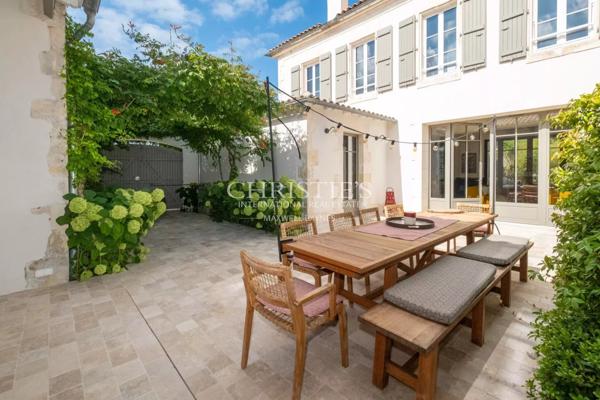 LOIX-EN-RE – MAGNIFIQUE VILLA AVEC VUE PANORAMIQUE SUR LES MARAIS ET L’OCEAN