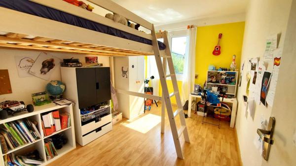 Maison avec Piscine et dépendance plain pied à terminer !