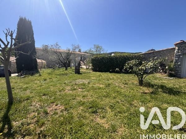 Maison à vendre 10 pièces 213 m² Vallon-Pont-d'Arc