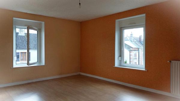 Maison Saint Loup Sur Semouse 8 pièce(s) 252 m2 jardin