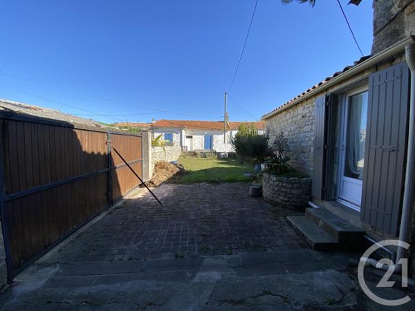 Maison à vendre  3 pièces - 98,15 m2 ST PIERRE D OLERON - 17