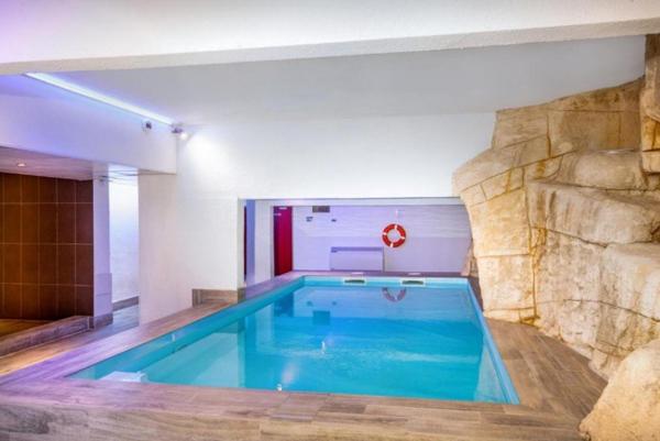 INVESTISSEMENT LOCATIF – ISOLA – Résidence de tourisme Sowell - New Chastillon - 6,18% de rentabilité