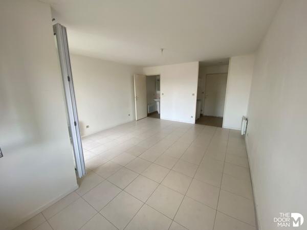 Appartement - Vendu - 27 m² - LE MESNIL-SAINT-DENIS | The Door Man