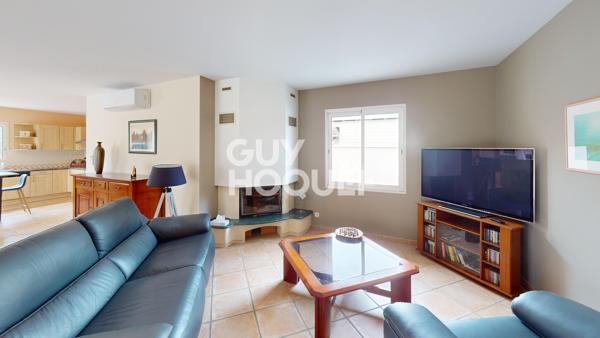 Maison à vendre de 4 pièces de 125 m² avec garage et piscine à Mimizan bourg