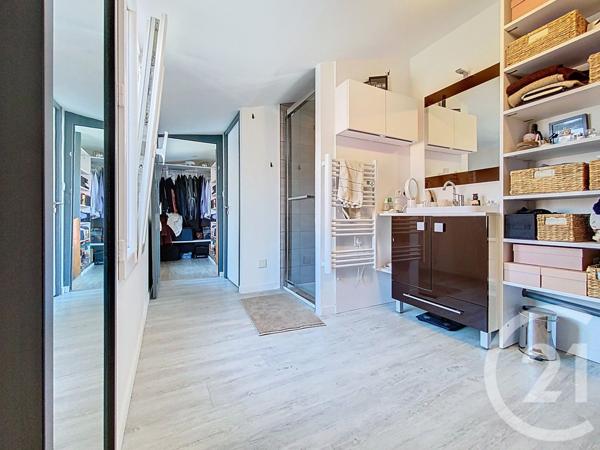 Appartement F5 à vendre  5 pièces - 131,31 m2 ROCHEFORT - 17