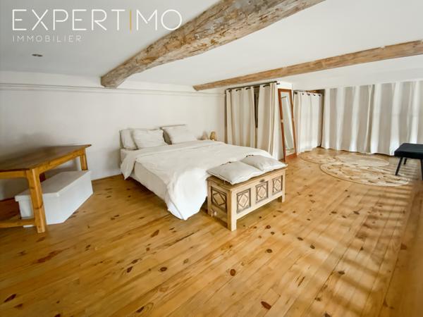 Apt (84400) Duplex centre ville SOUS COMPROMIS