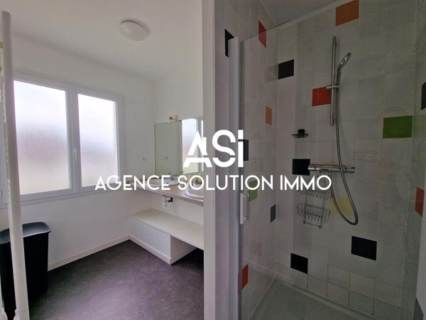 Maison Laval 5 pièce(s) 67 m2 - 3ch - 595 m² de terrain