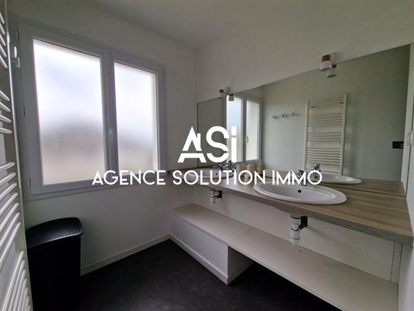 Maison Laval 5 pièce(s) 67 m2 - 3ch - 595 m² de terrain