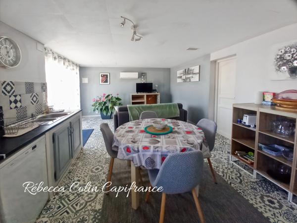 Maison et gîte avec piscine proche de MONTIGNAC (24)