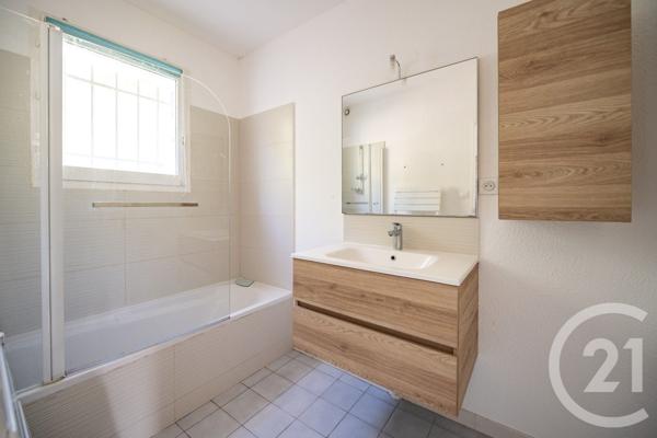 Maison à vendre  4 pièces - 74,54 m2 BORMES LES MIMOSAS - 83