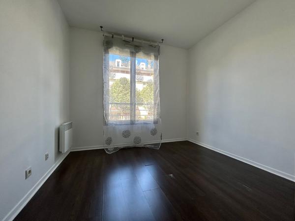 Appartement Carrieres Sous Poissy 3 pièce(s) 60.03 m2 235 000 € **  - Référence  9168