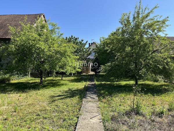 Maison 5 pièces, dépendances et verger sans vis à vis