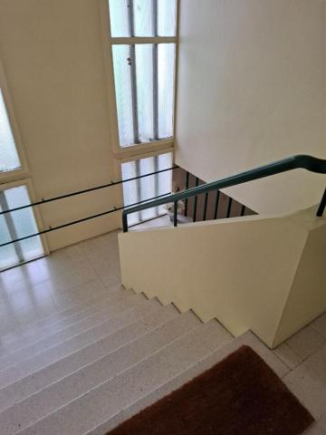 BORDEAUX CAUDÉRAN ? APPARTEMENT T5 AU DERNIER ÉTAGE DANS UNE RÉSIDENCE CONFIDENTIELLE AVEC BOX ET CAVE