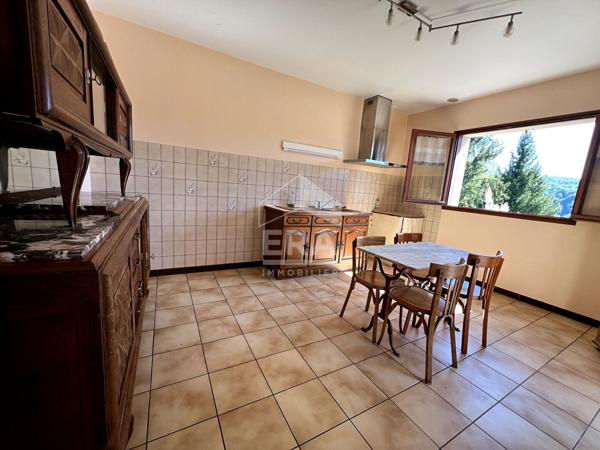 Propriété d'architecte 6 pièce(s) 133 m2