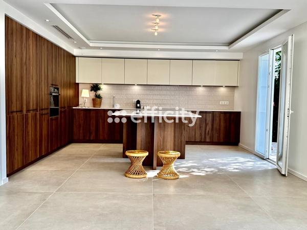 Maison 7 pièces - 265 m² Bien prestige