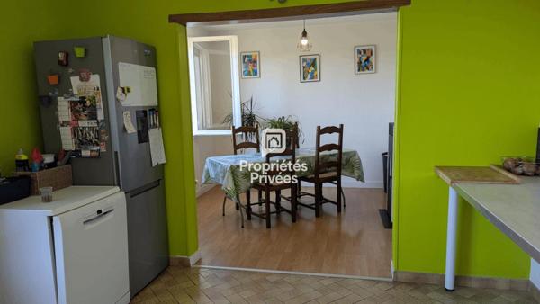 NONTRON : Maison saine (DPE D), 100 m² habitables + Garage XXL de 41 m² !
