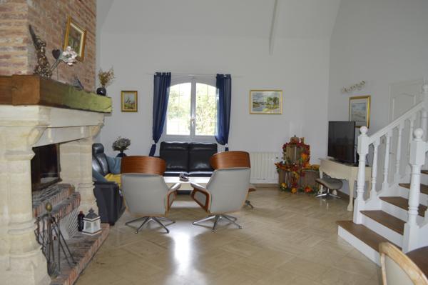 Maison 11 pièces - 350 m² Exclusivité efficity