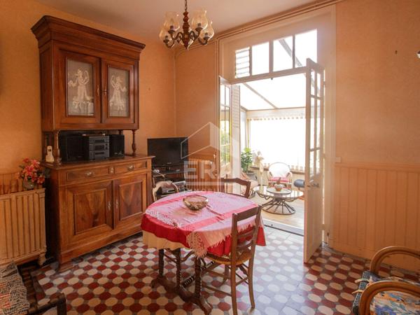 Maison familiale 126 m²  avec jardin - Lafond