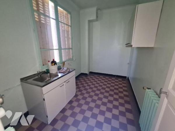 BEAUCAMPS LE VIEUX - Commodités et écoles sur place, maison d'habitation à rénover édifiée sur ...