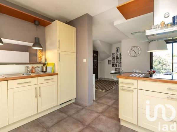 Maison traditionnelle 5 pièces de 153 m² à Cancale (35260)