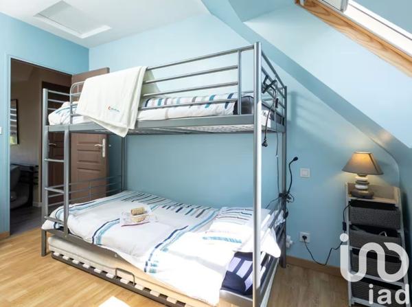 Maison traditionnelle 5 pièces de 153 m² à Cancale (35260)