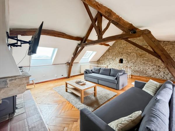SUD BOURGOGNE | MAISON ATYPIQUE 7 PIÈCES | CARACTÈRE & VOLUMES | PROCHE CLUNY - 166 m² - 540 m²