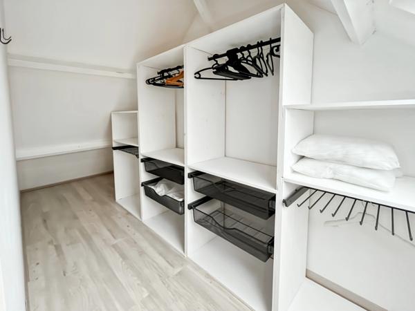 SUD BOURGOGNE | MAISON ATYPIQUE 7 PIÈCES | CARACTÈRE & VOLUMES | PROCHE CLUNY - 166 m² - 540 m²