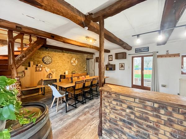 SUD BOURGOGNE | MAISON ATYPIQUE 7 PIÈCES | CARACTÈRE & VOLUMES | PROCHE CLUNY - 166 m² - 540 m²