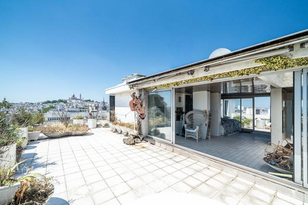 Duplex dernier étage avec double terrasse et vue d’exception
