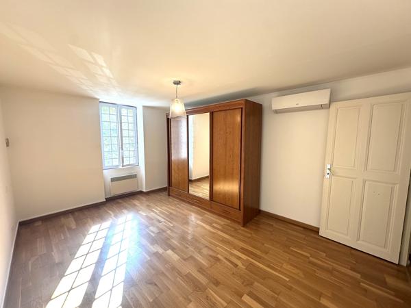 Appartement duplex centre ville d'Orange Orange (84100)