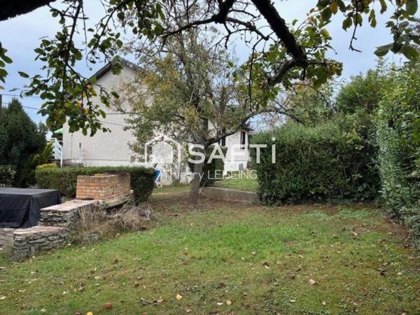 Maison traditionnelle avec 3 chambres et appartement indépendant au RDC sur terrain de 1200 m2