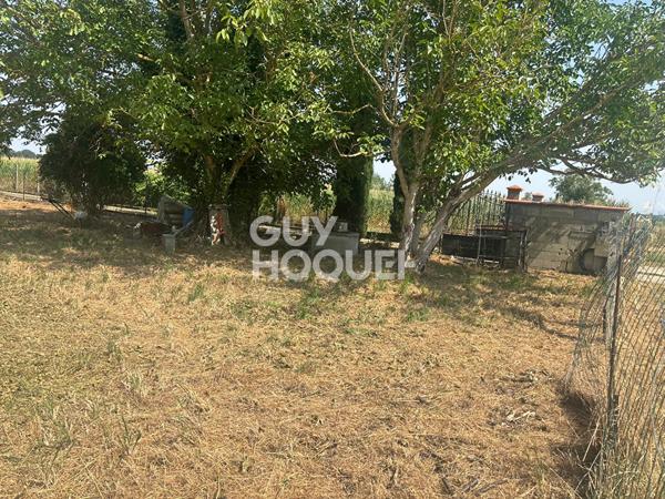 RARE, Terrain à vendre de 400 m² à Grenade - Réf 3918
