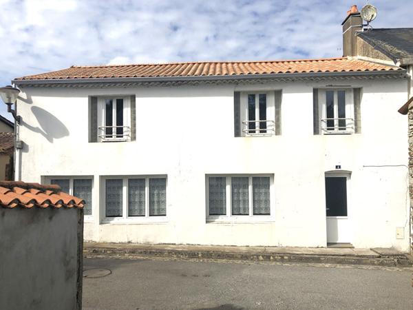 Maison Les Achards 4 pièce(s) - 101 m²