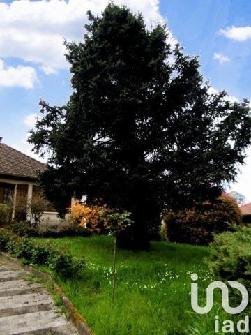 Maison traditionnelle 6 pièces de 130 m² à Le Dorat (87210)