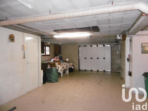 Maison traditionnelle 6 pièces de 130 m² à Le Dorat (87210)