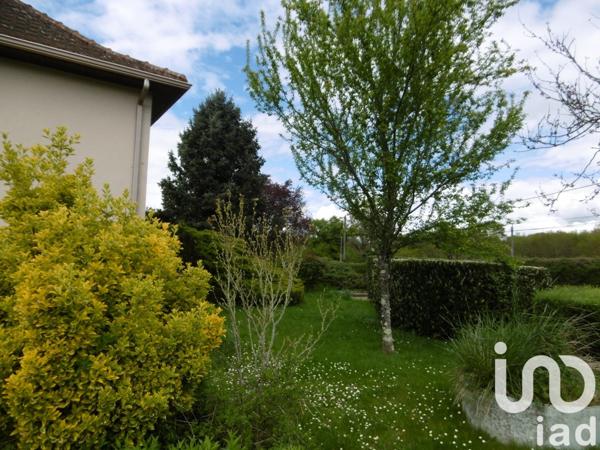 Maison traditionnelle 6 pièces de 130 m² à Le Dorat (87210)