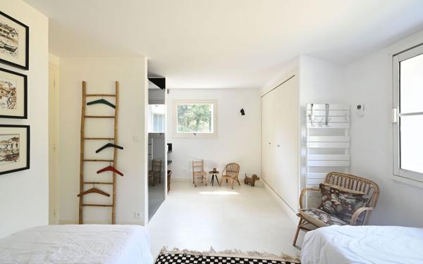 Maison à vendre    6 pièces •  Les Portes-en-Ré