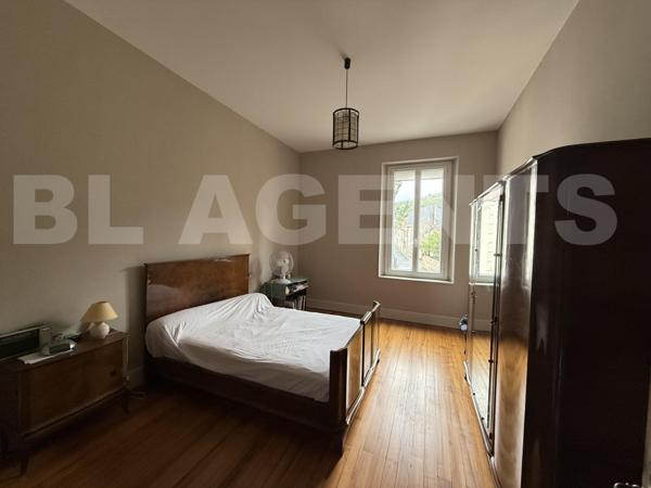 MAZAMET ANCIENNE USINE AVEC APPARTEMENT IDEAL LOFT