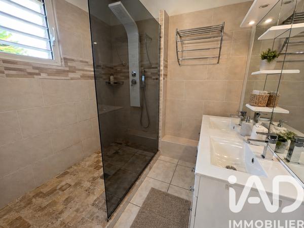 Maison à vendre 5 pièces 205 m² Saint-Joseph