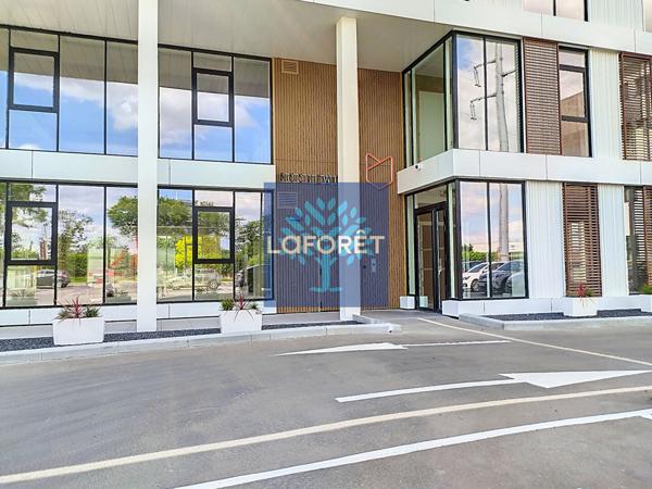 Achat bureau Mouilleron-le-Captif - 384 m² - 952 289 €