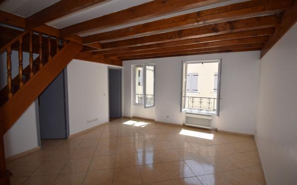 Appartement à louer    4 pièces • 52,71 m2 Saint-Prix